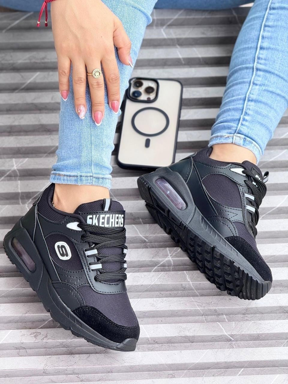 SKECHERS DEPORTIVO OFERTAS – CALZADO VICTORIA - Main Image