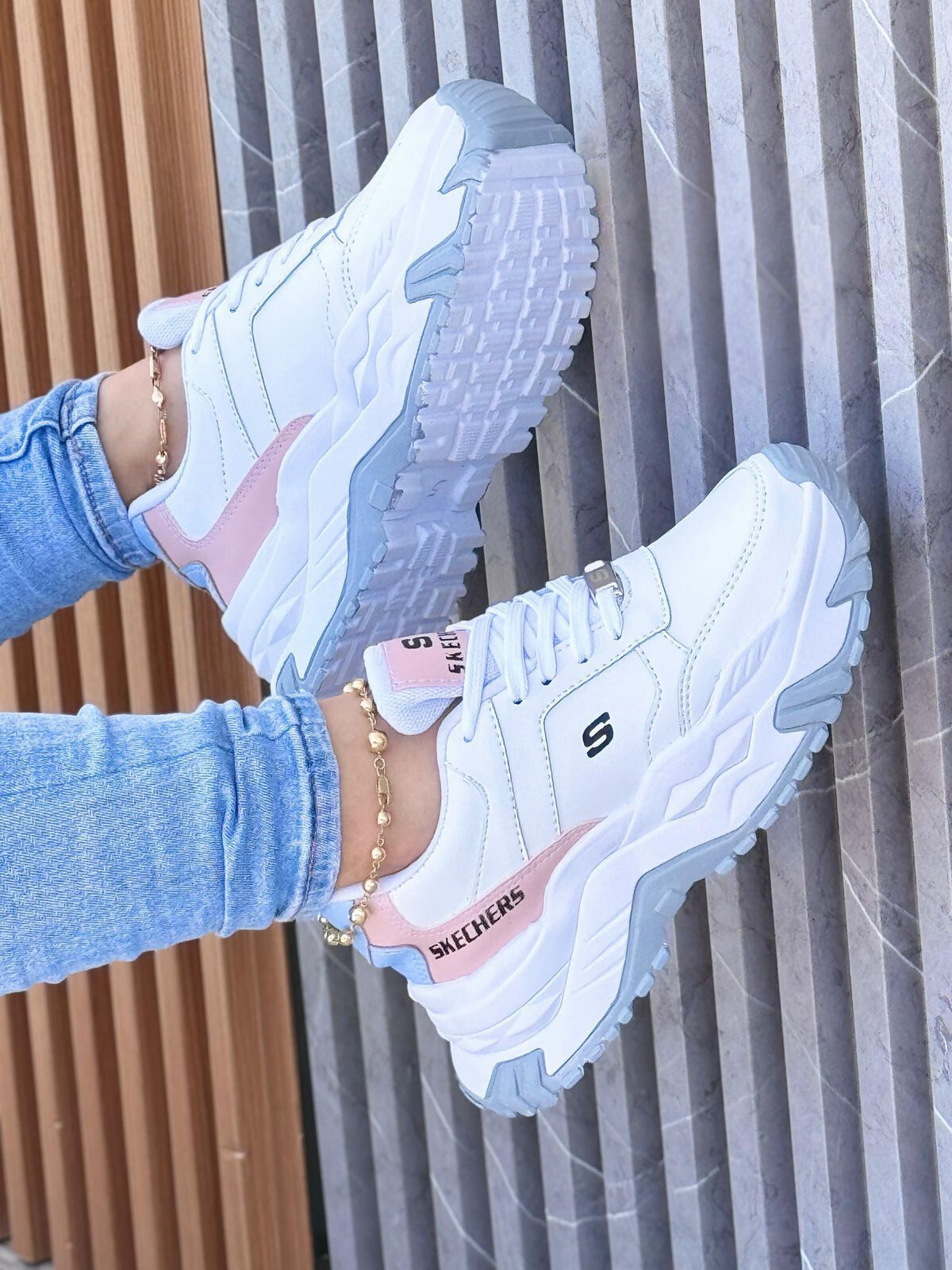 SKECHERS – CALZADO VICTORIA - Main Image