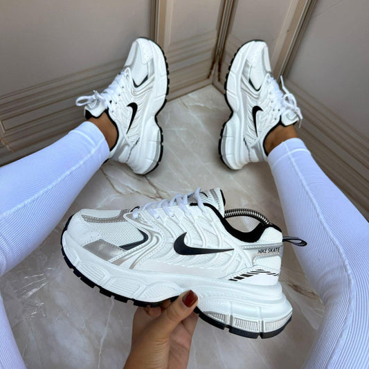 NIKE SKATE