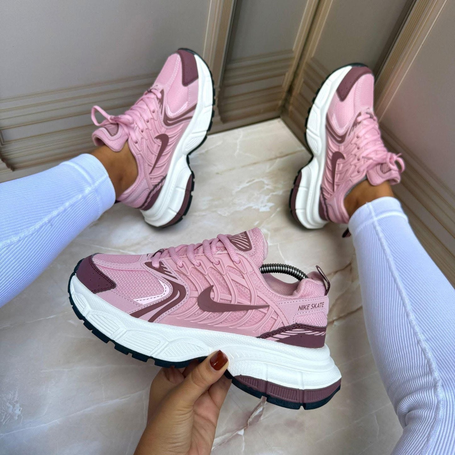 NIKE SKATE