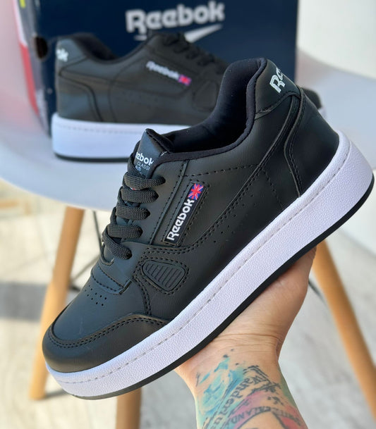 REEBOK CLASICO OFERTA ABRIL
