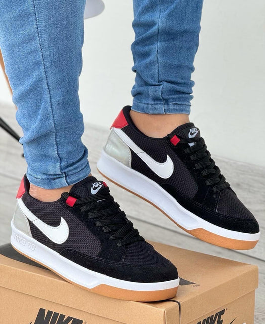 NIKE UNI - OFERTAS ABRIL